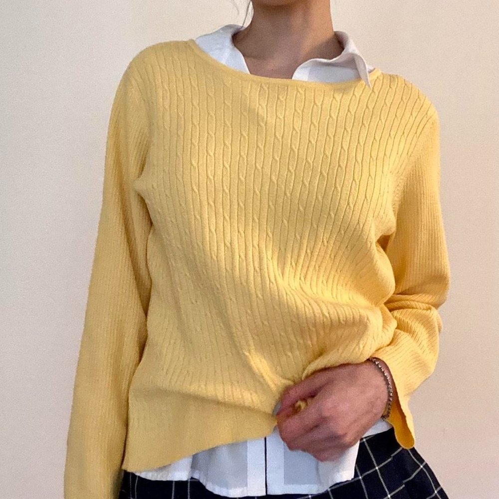 VINTAGE PREPPY YELLOW CABLE KNIT PULLOVER CREWNECK SWEATER ( vtg / vntg )